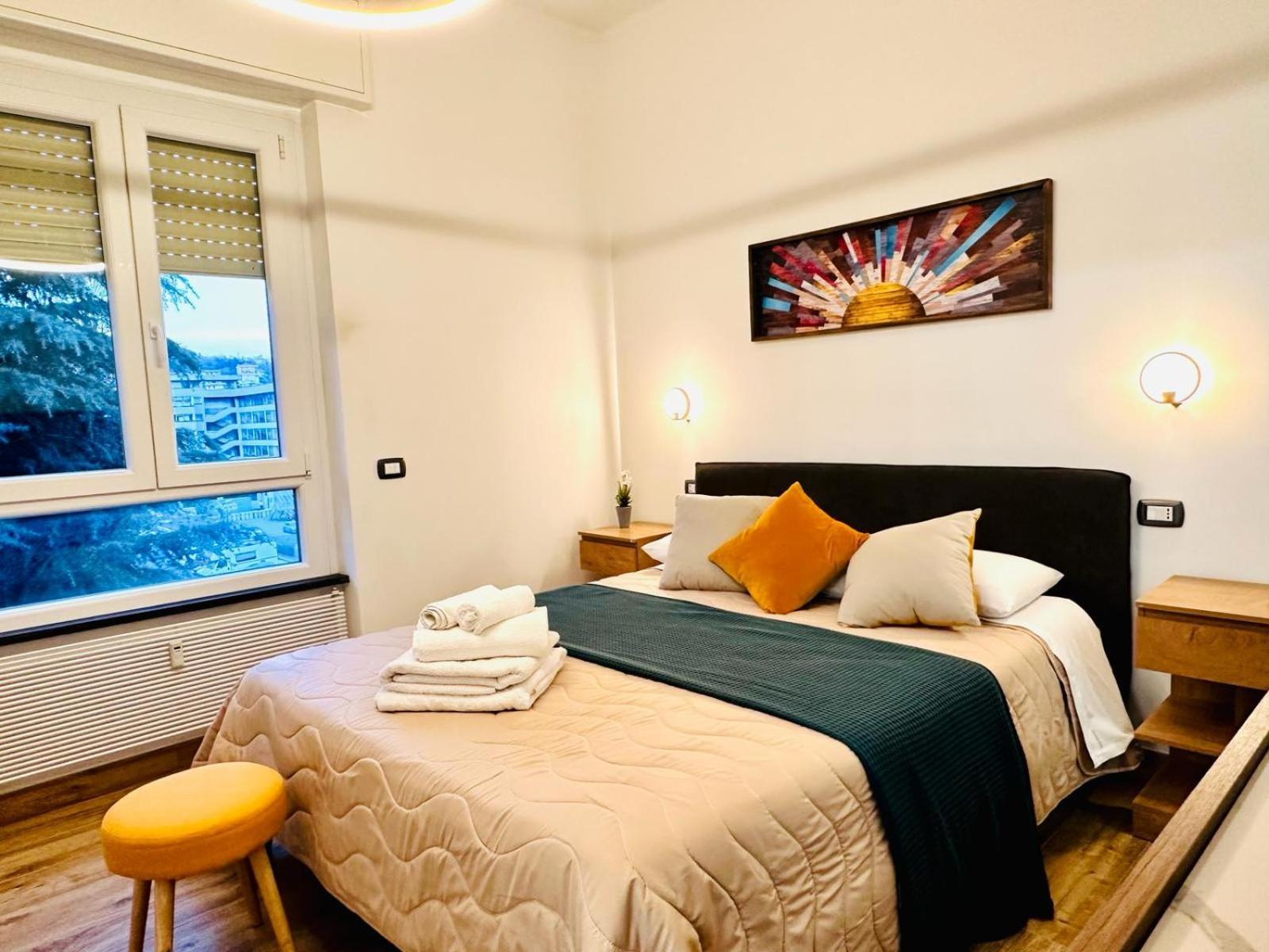 라스페치아 Lombardo'S Family - Free Private Parking 700M From The Station! 아파트 외부 사진